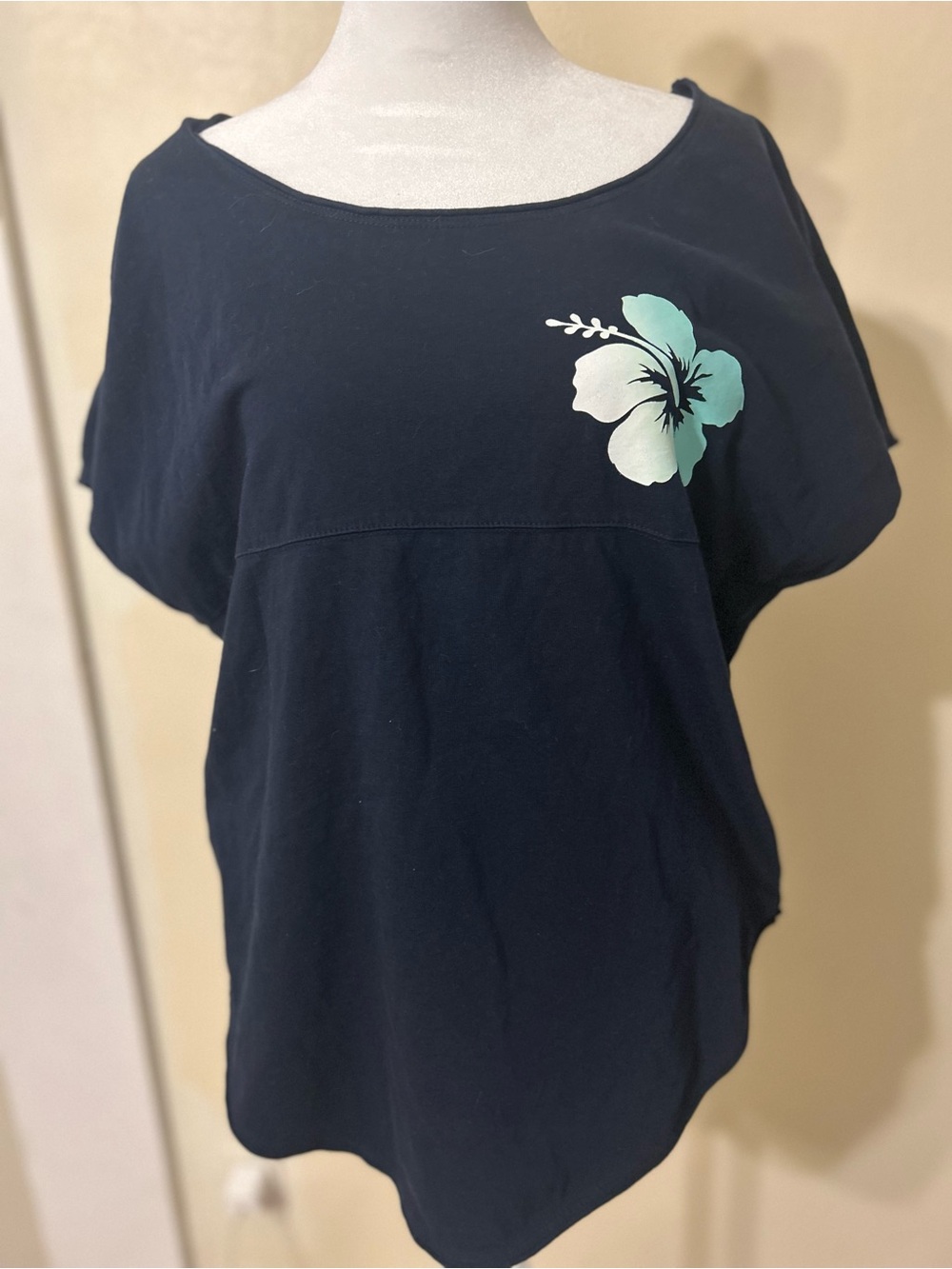 Spirit Navy Tee with Mint Hibiscus Graphic